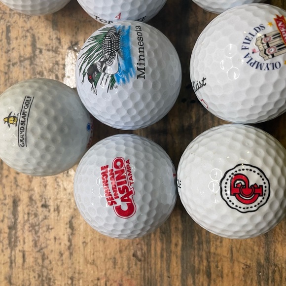 Golf ball collection. 
25 Pc collectible golf balls with clubs logos - Picture 2 of 15